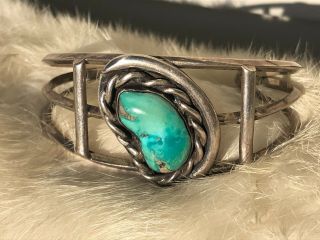 Vintage Navajo Easter Blue Turquoise Sterling Silver Bracelet