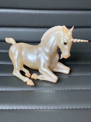 Vintage Breyer Horse White Pearl Unicorn Iv Limited Edition