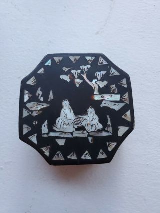 Antique Chinese Black Laquer Trinket Box With Mother Of Pearl Inlay Octagon