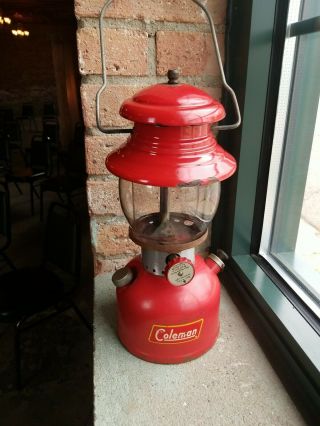 Vintage Coleman 200a Red Single Mantle Lantern Cracked Globe Wichita Ks
