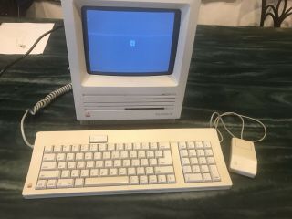 Apple Macintosh Se Model M5011 Vintage Personal Computer,  Keyboard And Mouse Nr