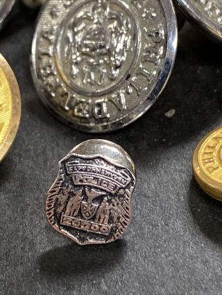10 Vintage Brass Silver Philadelphia Police Buttons Waterbury Button Co CT Uni 2