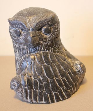 Inuit Style Owl Sculpture By The Wolf Sculptures Hand Made In Canada.
