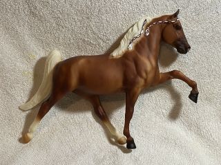 Breyer 701097 Twh Ii,  Wche,  Changes Ltd Ed To 6,  000; 1st 1,  500 Hand Numbered