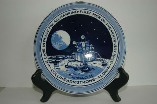 Apollo 11 Delft Collectible Plate,  W/ Stand,  Ships