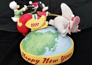 Disney 1991 Christmas Figurine Mickey,  Goofy Dumbo Sleigh Ride Parks Exclusive 3