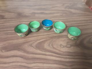 VINTAGE ANTIQUE CHINESE CLOISONNE SET OF 5 TEA ASSORTED CUPS –. 3