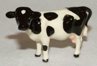 Hagen - Renaker Miniature Ceramic Animal Figure Holstein Cow 293