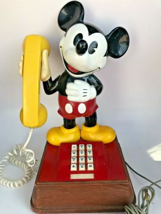 Vintage1976 Western Electric Disney Mickey Mouse Touch Tone Phone 1976 15 " Tall