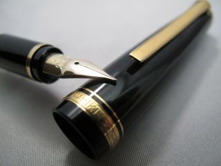 Vintage Fountain Pen,  Pilot,  Namiki,  Falcon,  Black,
