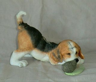 Country Artists A Breed Apart Beagle & Hedgehog Ornament 2006 2