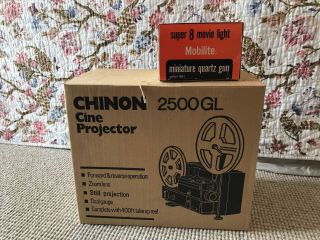 Vintage Chinon Cine Projector And Mobilite Movie Light—good