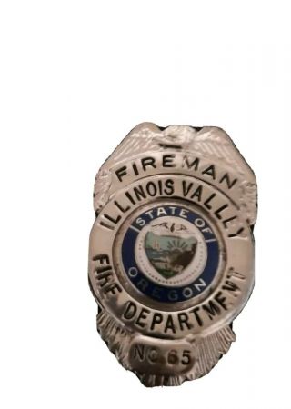 Fireman Pin Badge,  Illinois Valley Fire Department Oregon