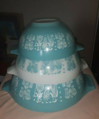 Vintage Pyrex Amish Butterprint Cinderella Bowl Set - Turquoise & White