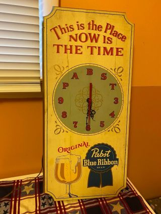 Pabst Blue Ribbon Beer Sign Vintage 1979 Wall Clock Milwaukee Brewery -