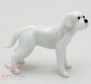 Art Blown Glass Figurine Of The White American Bulldog Dog
