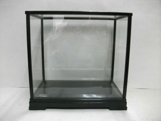 Large Glass Case (display Cases) Of The Wooden Frame.  Japanese Antique.