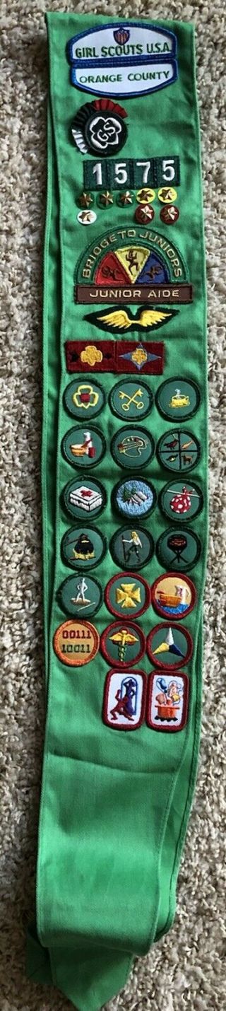 Vintage Green Girl Scout Sash With Pins And Badges.