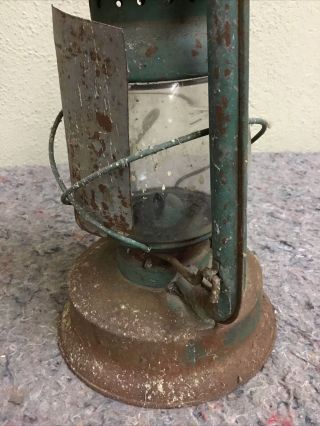 Antique No 150 Little Surprise Kerosene/Oil Lantern - Embury Mfg.  Co 3