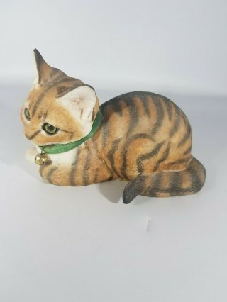 Vintage Country Artists Tabby Cat Ornament Figurine