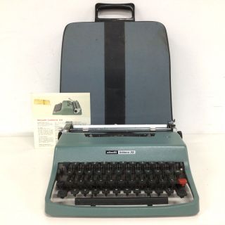 Vintage Olivetti Lettera 32 Typewriter With Carry Case 129