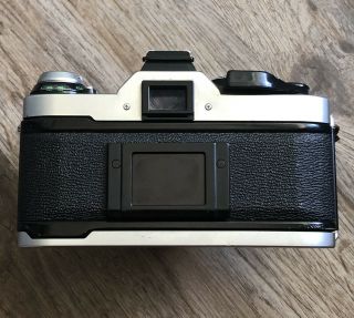 Vintage Canon AE - 1 SLR 35mm Film Camera w/ Canon 50mm Lens Japan 2
