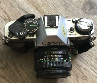 Vintage Canon AE - 1 SLR 35mm Film Camera w/ Canon 50mm Lens Japan 3