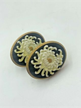 Vintage Tokishane Porcelain Earrings White Chrysanthemum Screw Back Arita Japan
