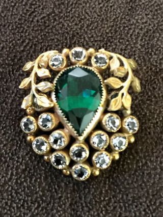 Vintage Sandor Ornate Leaf & Faceted Faux Emerald Teardrop Brooch & Earring Set 3