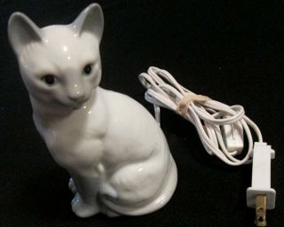 Vintage Porcelain Siamese Cat Night Light/lamp " Andre Richard - Made In Japan "