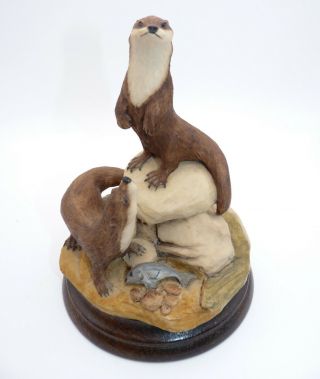 Vintage Hand Painted Otter Sculpture/ornament,  Pendragon Crafts,  England
