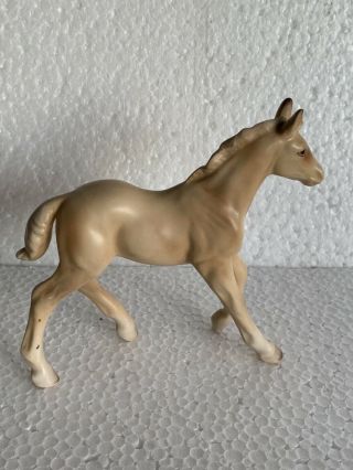 Vintage Napco Ceramic Porcelain Beige Horse Fold Figurine Statue Made In Japan