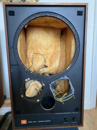 Vintage Jbl 4311b Speaker Cabinet With Crossover