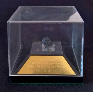 RMS Titanic Anthracite Coal Sample from the Ship’s 1912 Maiden Voyage 2