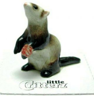 Little Critterz Miniature Porcelain Animal Figure Rescue Ferret " Polecat " Lc610