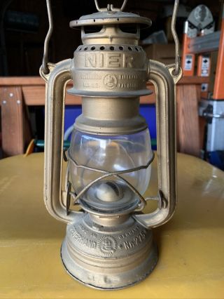 Vintage German Nier Feuerhand Kerosene/oil/lantern No.  275