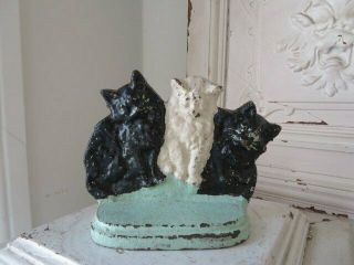 Omg Old Vintage Cast Iron Doorstop 3 Adorable Black White Kittens Cats Door Stop