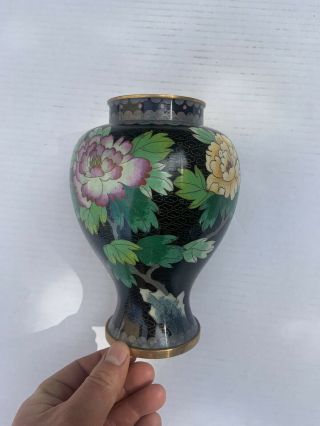 Antique Chinese Cloisonne Vase 7.  5 Inches Tall