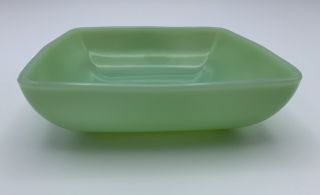 ONE RARE VINTAGE JADEITE FIRE KING CHARM 6” SOUP BOWL IN 3