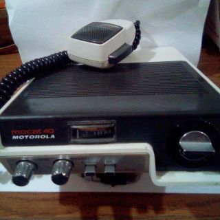 Vintage Motorola Mocat 40 Cb Radio -
