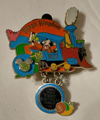 Disney Pin Main Street Electrical Parade Goofy ‘77 Magical Milestones Series Le