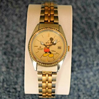 Vintage Lorus (seiko) Disney Mickey Mouse Two Tone Watch Fluted Bezel,