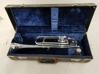 Vintage Fe Olds & Son Ultratone Silver Trumpet W/case & Yamaha Muthpiece