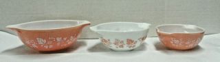 Vintage Pyrex Pink Gooseberry Cinderella Nesting Bowl Set Of 3