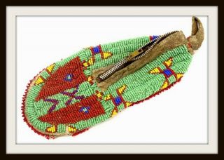 Antique American Indian Beaded " Shoe " Madicine Bag Pouch Not Knife Axe Dagger