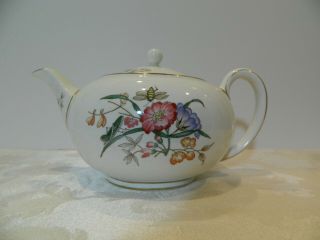 Vintage Teapot Wedgewood Bone China,  
