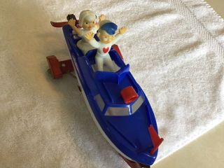 Vintage Rosbro Valentine Hard Plastic Boat With Boy And Girl Candy Container