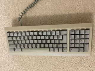 Apple Macintosh M0110a Keyboard With Cable Rare Vintage