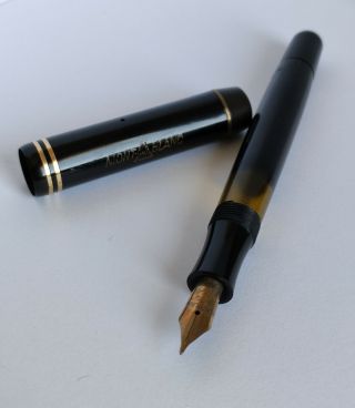 Vintage Montblanc No.  4 Fountain Pen,  14k Gold Nib