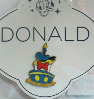 Disney Wdw Dlr Donald Duck 85th Anniversary Birthday Cake Candle Glitter Pin